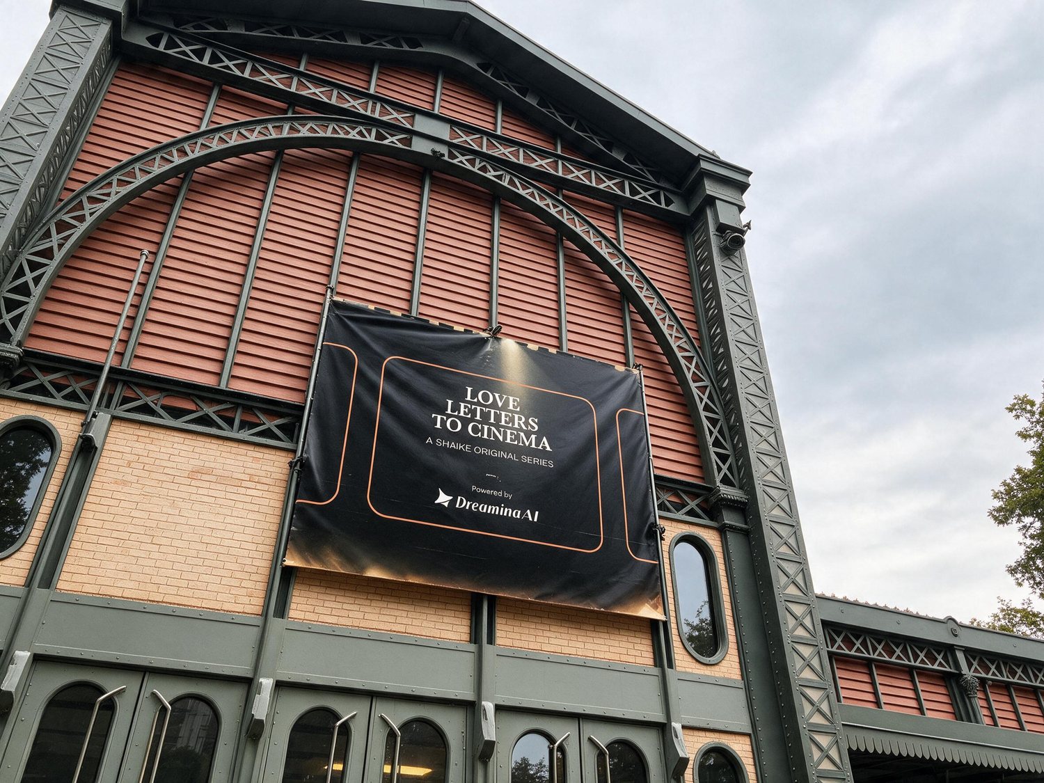 The Love Letters to Cinema banner on the facade of the venue in La Ciotat